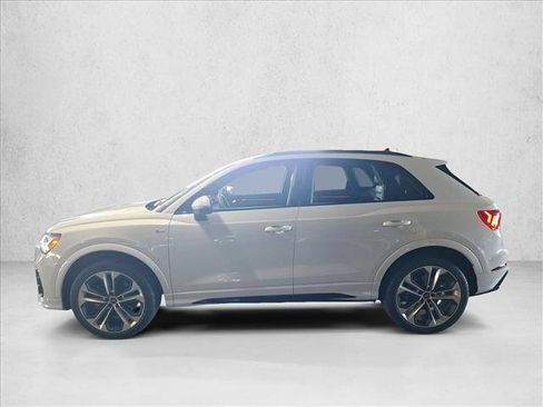 Used 2022 Audi Q3 2.0T Premium Plus image 9