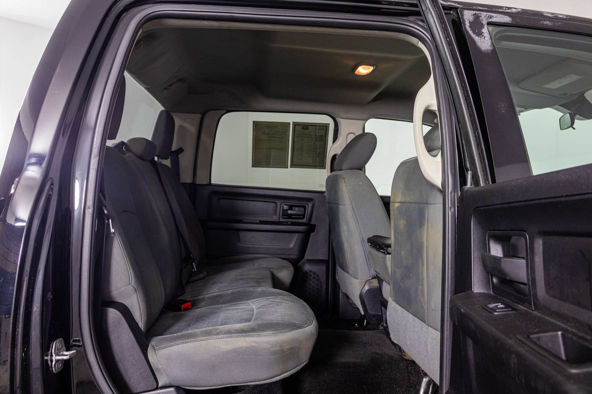 Used 2014 RAM 2500 Tradesman w/ Chrome Appearance Group AWD/4WD image 36