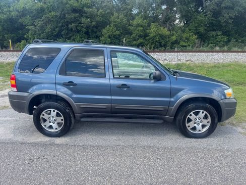Used 2005 Ford Escape XLT FWD image 5