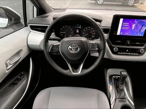 Used 2024 Toyota Corolla SE FWD image 6