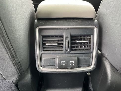 Used 2023 Subaru Forester Premium image 23