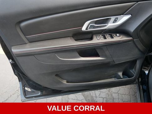 Used 2015 GMC Terrain SLE AWD/4WD image 12