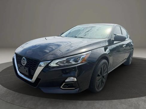 Used 2021 Nissan Altima 2.5 SV AWD/4WD image 1