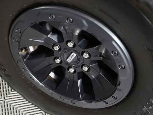 Used 2018 Ford F150 Raptor w/ Equipment Group 802A Luxury image 51