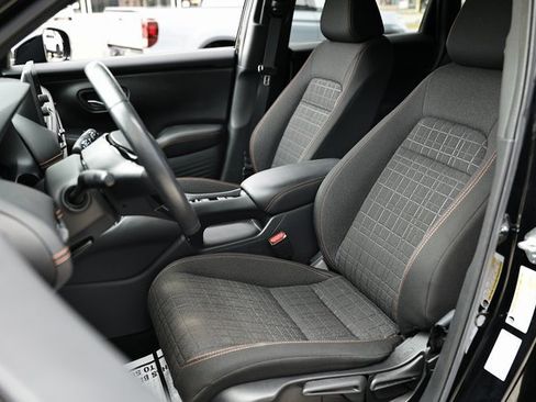 Used 2024 Honda HR-V Sport image 20