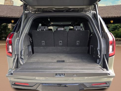 Used 2025 Ford Expedition Tremor AWD/4WD image 23