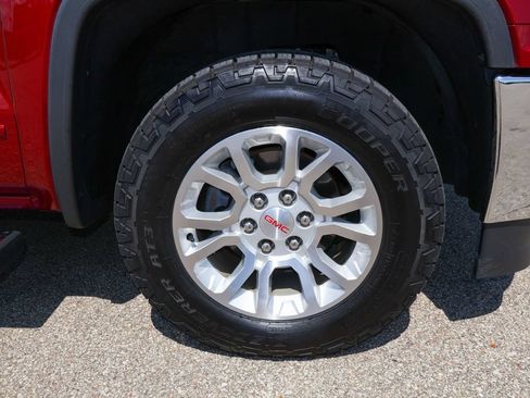 Used 2018 GMC Sierra 1500 SLE w/ SLE Value Package AWD/4WD image 28