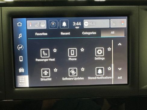 Used 2023 Chrysler Voyager LX image 37