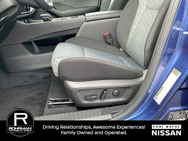 Certified 2023 Nissan Rogue SV AWD/4WD image 31