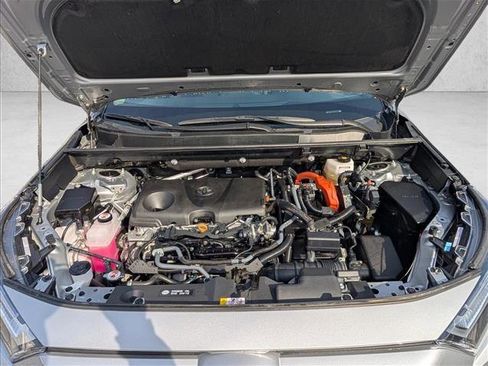 Used 2025 Toyota RAV4 LE image 21