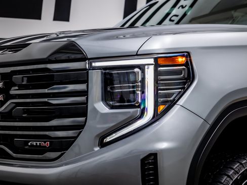 Used 2026 GMC Sierra 1500 AT4 w/ AT4 Premium Package AWD/4WD image 15