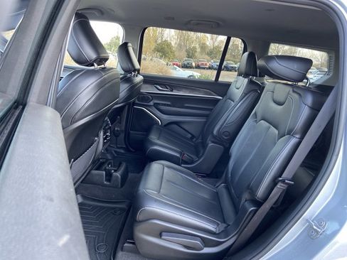 Used 2021 Jeep Grand Cherokee L Limited image 15