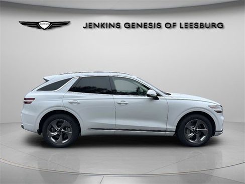 New 2026 Genesis GV70 2.5T Select image 4