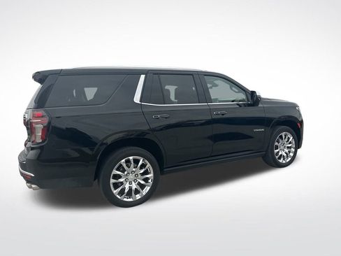 Used 2022 Chevrolet Tahoe Premier w/ Premium Package image 43