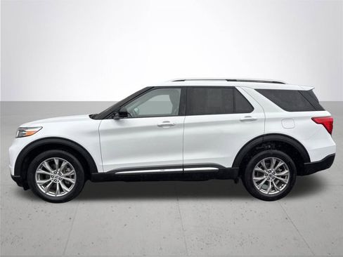 Used 2023 Ford Explorer Limited image 11