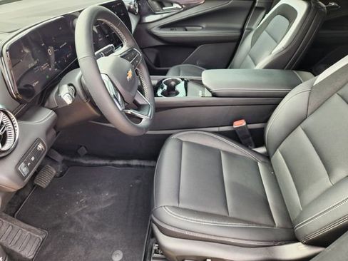 New 2026 Chevrolet Blazer EV LT image 20