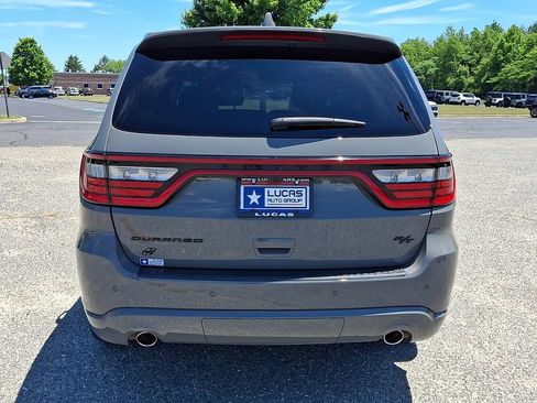 Used 2022 Dodge Durango R/T w/ Blacktop Package AWD/4WD image 10