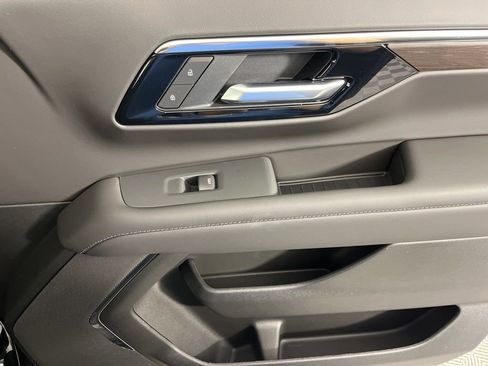 New 2026 Chevrolet Tahoe LS image 11