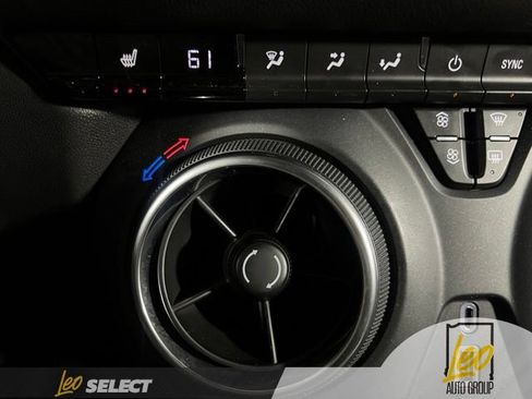 Used 2023 Chevrolet Blazer LT w/ Convenience Package FWD image 12