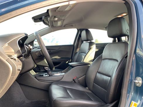 Used 2024 Chevrolet Malibu LT image 27