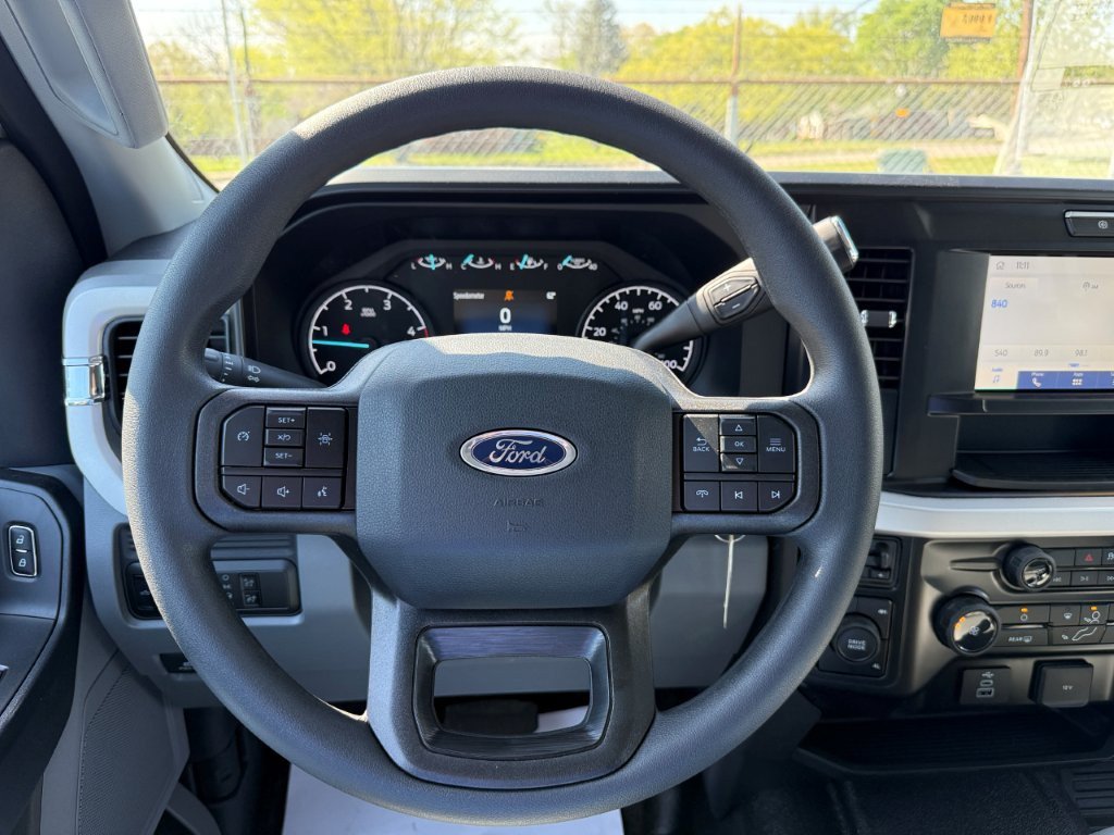 New 2026 Ford F350 XL w/ XL Chrome Package AWD/4WD image 27