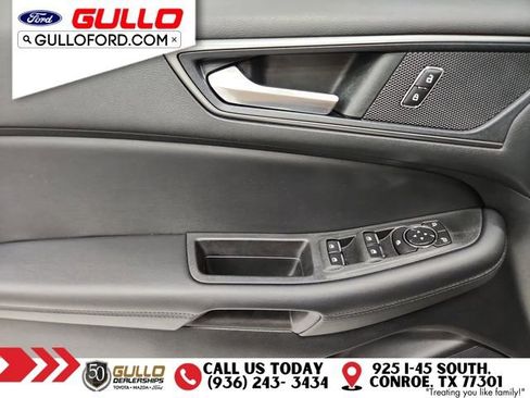 Used 2022 Ford Edge SE image 18