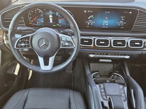 Used 2023 Mercedes-Benz GLS 450 4MATIC image 19