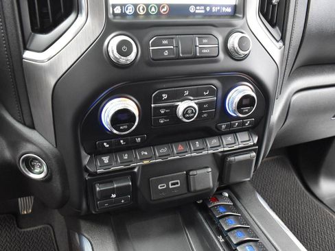 Used 2021 GMC Sierra 3500 Denali w/ Denali Ultimate Package image 28