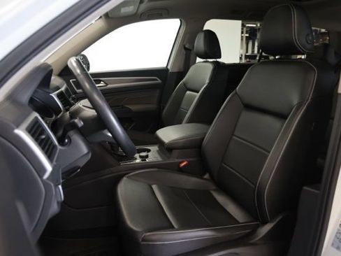 Used 2021 Volkswagen Atlas SE w/ Panoramic Sunroof Package AWD/4WD image 17
