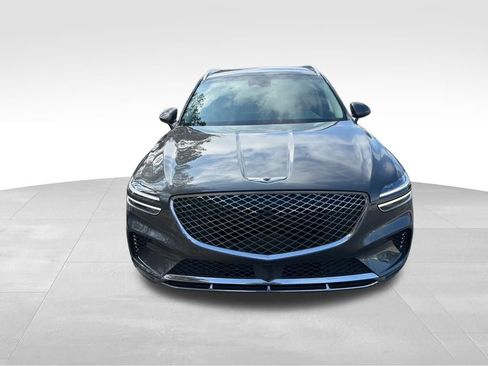 Used 2025 Genesis GV70 2.5T image 9