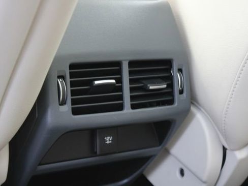 Used 2020 Jaguar E-PACE SE AWD/4WD image 24