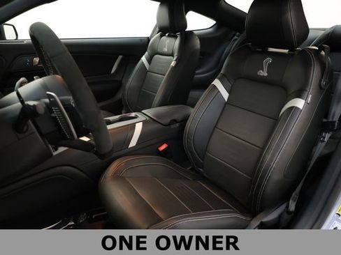 Used 2022 Ford Mustang Shelby GT500 w/ Technology Package image 10