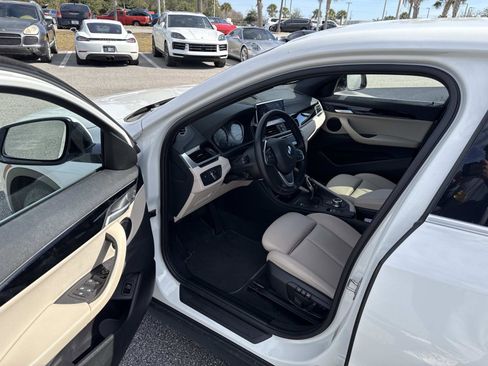 Used 2022 BMW X2 xDrive28i image 4