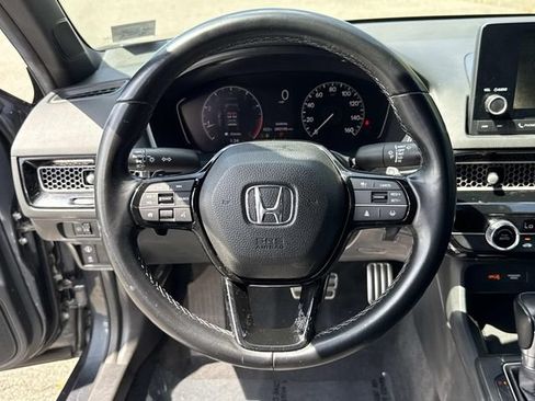 Used 2022 Honda Civic Sport image 16