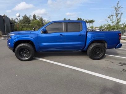 Used 2024 Nissan Frontier SL w/ Technology Package