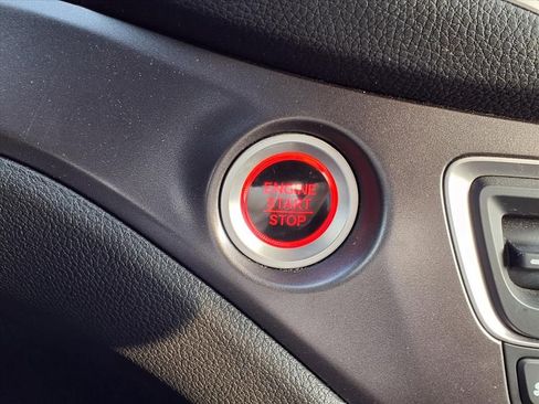 Used 2022 Honda Pilot Special Edition image 10