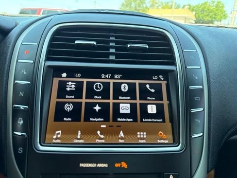 Used 2019 Lincoln Nautilus Reserve AWD/4WD image 29