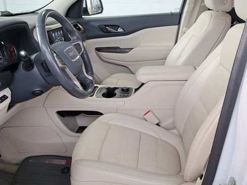 Used 2021 GMC Acadia Denali w/ Denali Technology Package image 24
