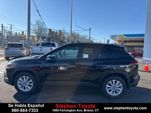 New 2026 Toyota Corolla Cross LE image 4