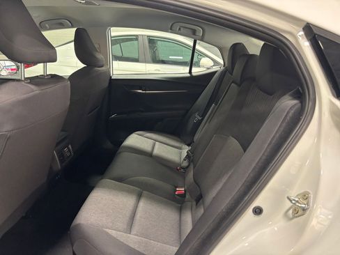 Used 2025 Toyota Camry LE image 24