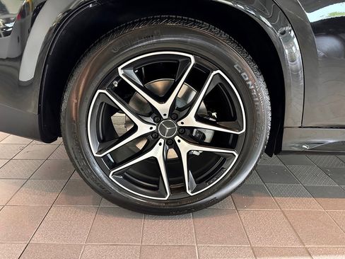 Used 2025 Mercedes-Benz GLE 53 AMG 4MATIC image 15