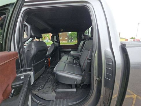 Used 2023 Ford F150 Lariat AWD/4WD image 8