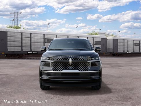 New 2027 Lincoln Navigator L Reserve AWD/4WD image 3