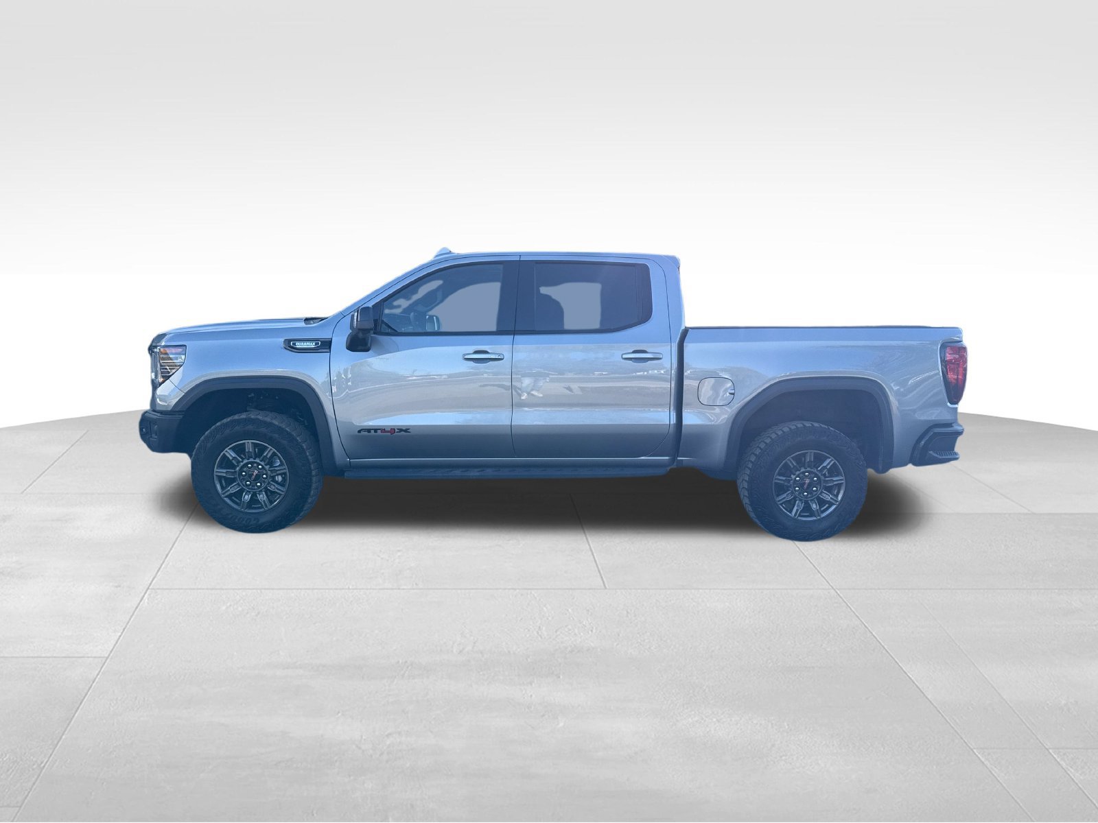 Used 2024 GMC Sierra 1500 AT4X AWD/4WD image 2