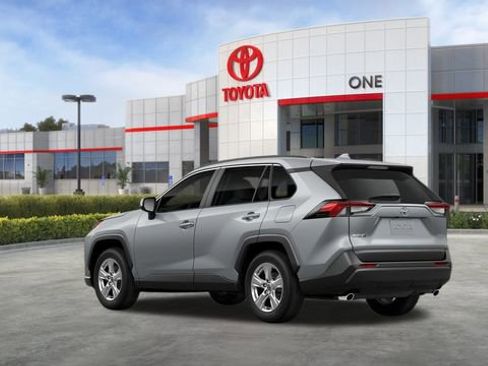 New 2025 Toyota RAV4 XLE image 37