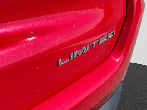 Used 2021 Jeep Compass Limited FWD image 19