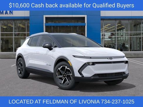 New 2026 Chevrolet Equinox EV LT image 8