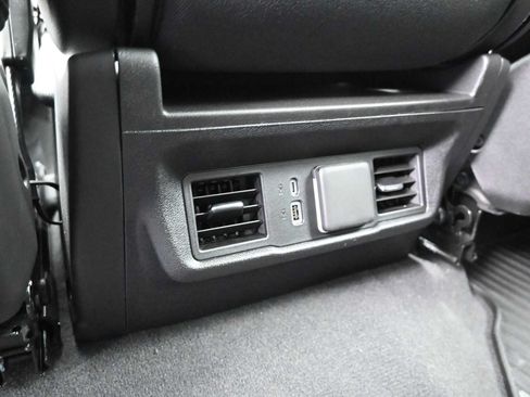 Used 2025 GMC Sierra 2500 SLE w/ SLE Value Package; AWD/4WD image 11