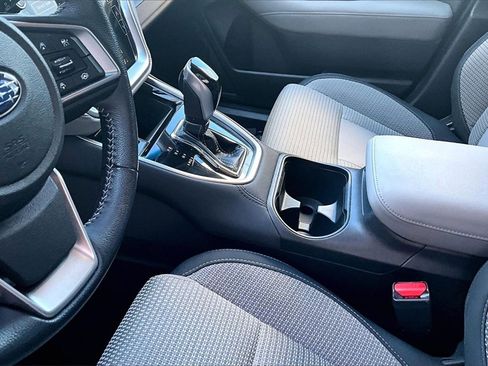 Used 2021 Subaru Outback Premium image 16