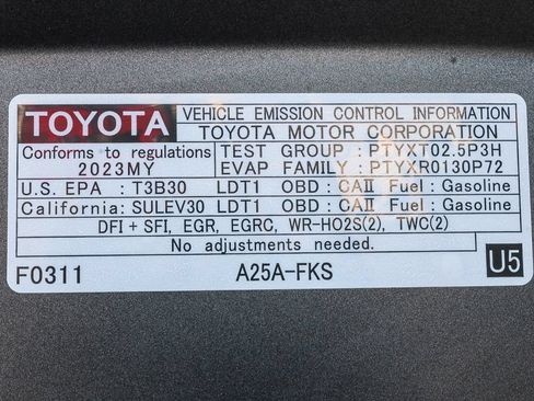 Used 2023 Toyota RAV4 LE FWD image 27